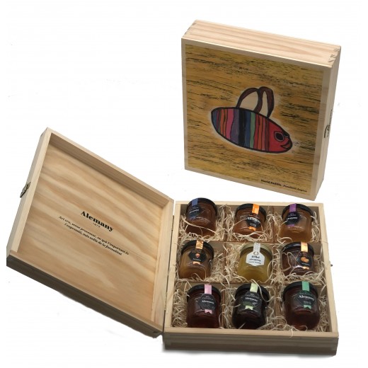 Degustación 9 mieles Alemany en cajas ilustradas por artistas con discapacidad.